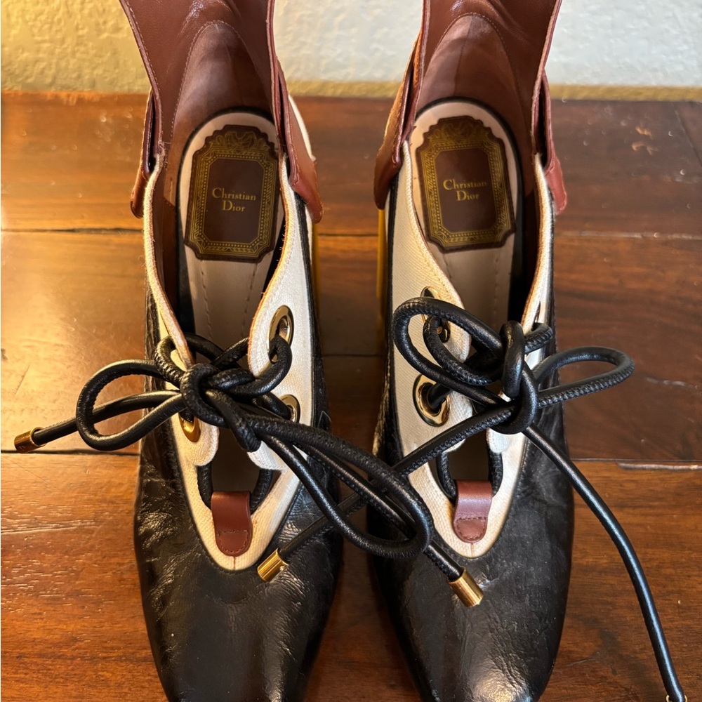 Christian Dior *Authentic* hardly worn heels seen on runway — Size 6.5 - Picture 5 of 6